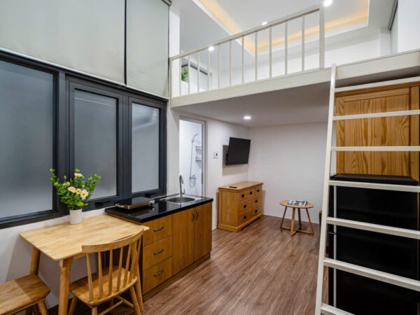 Căn Hộ Studio Có Gác Xếp - 142C